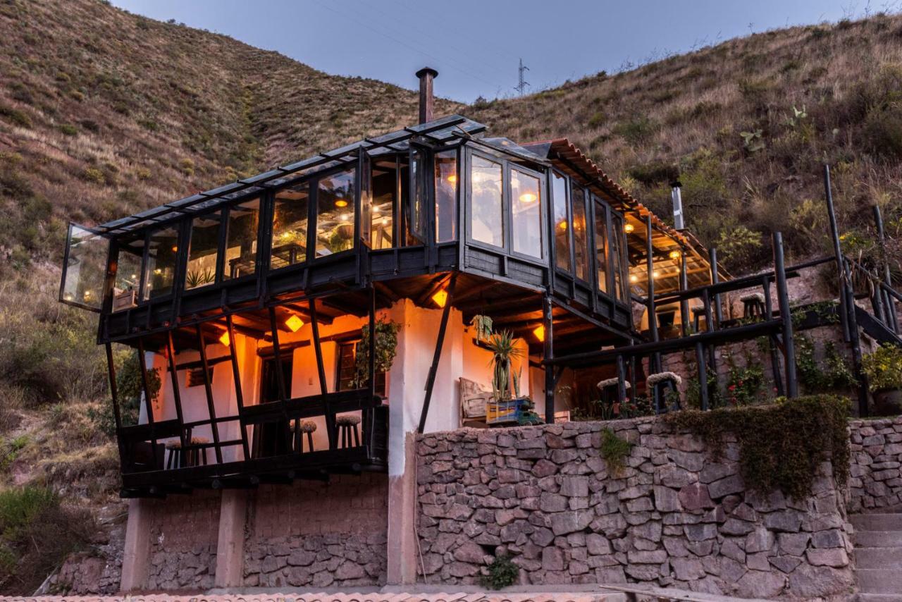 Wolf Totem Steam Punk Guesthouse Písac Exterior foto